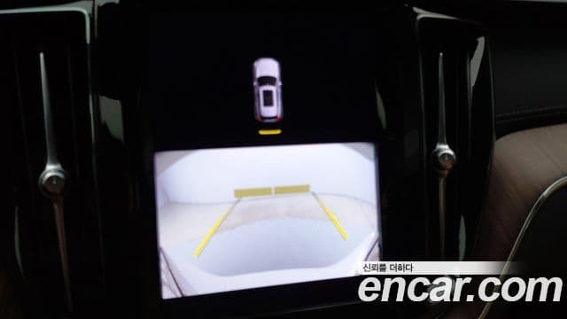 Volvo XC60 2세대 B5 Ultimate Bright, 2023 17