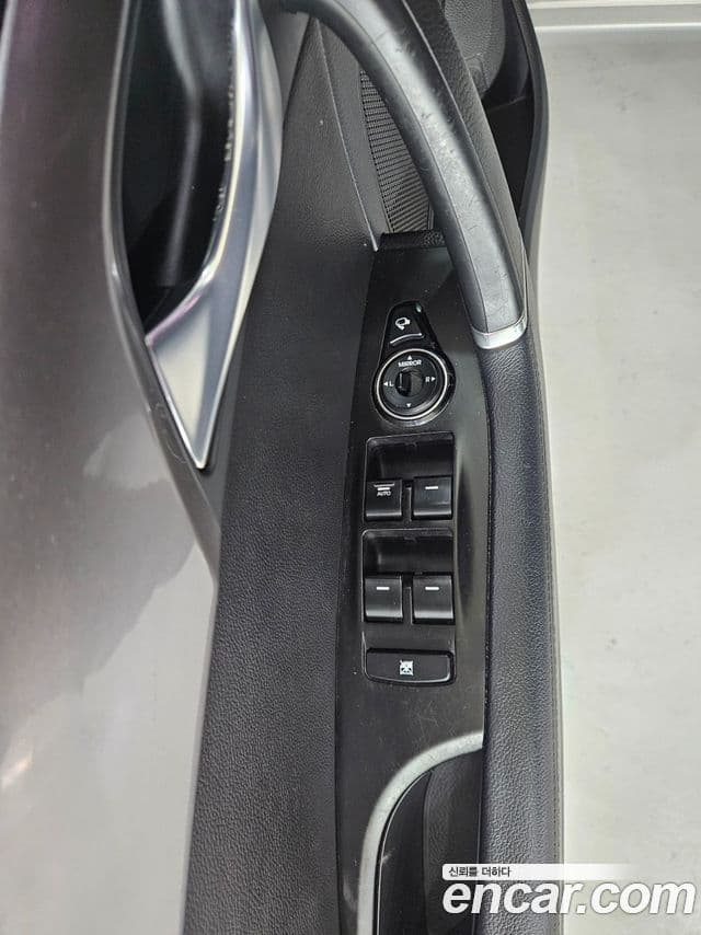 Hyundai i40 살룬 Smart, 2013 9