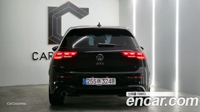 Volkswagen Гольф 8세대 2.0 GTI, 2024 4