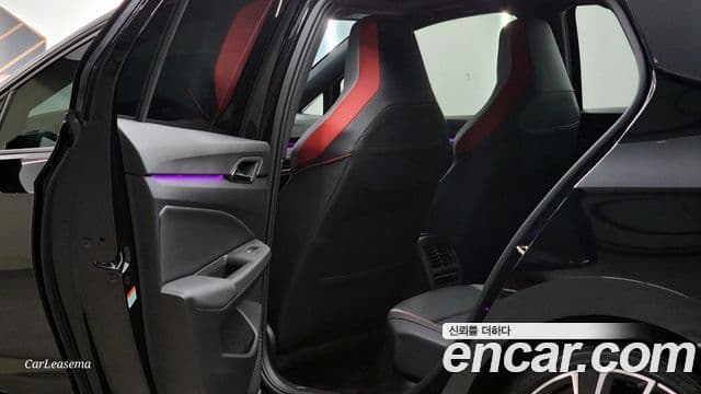 Volkswagen Гольф 8세대 2.0 GTI, 2024 10