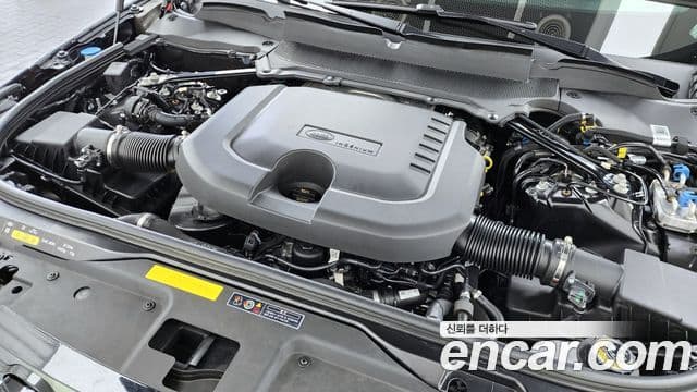 Land Rover Discovery 5 D300 Dynamic HSE, 2024 6