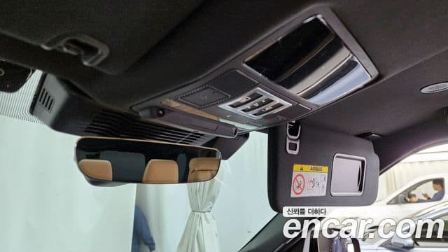 Land Rover Discovery 5 D300 Dynamic HSE, 2024 16