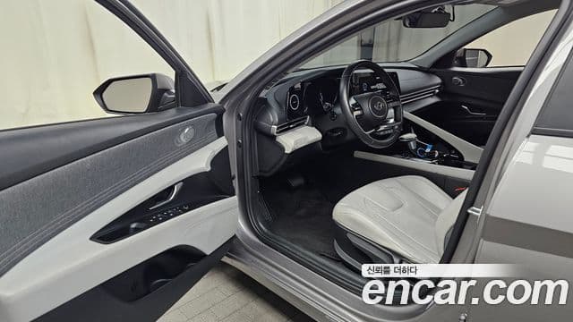 Hyundai Avante гибрид (CN7) Modern, 2022 10