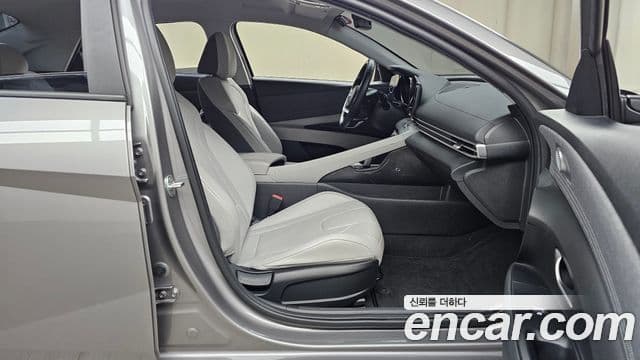 Hyundai Avante гибрид (CN7) Modern, 2022 11