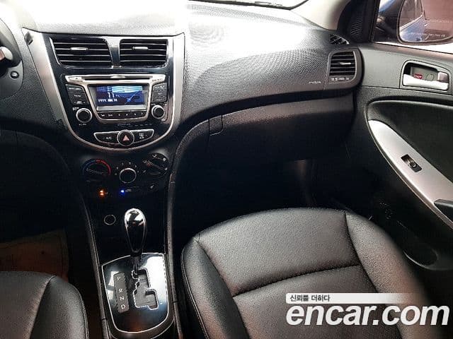 Hyundai Accent(новый кузов / новое поколение) Modern, 2018 9