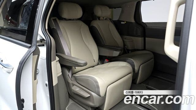 Kia The / новый New Carnival 4세대 Noblesse, 2026 12