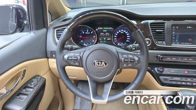 Kia The / новый New Carnival Special, 2019 13