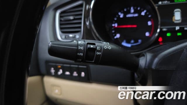 Kia The / новый New Carnival Special, 2019 17