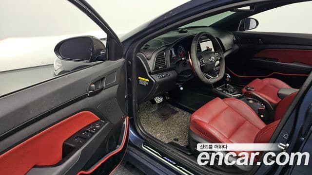 Hyundai Avante AD Extreme Selection, 2018 11