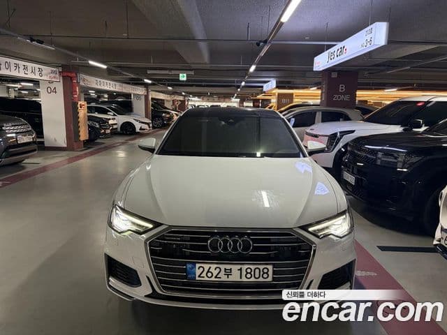 Audi A6 (C8) Premium, 2022 1
