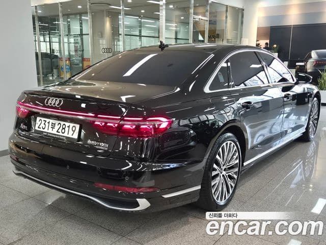 Audi A8 (D5) 55 TFSI Quattro Premium LWB, 2023 2