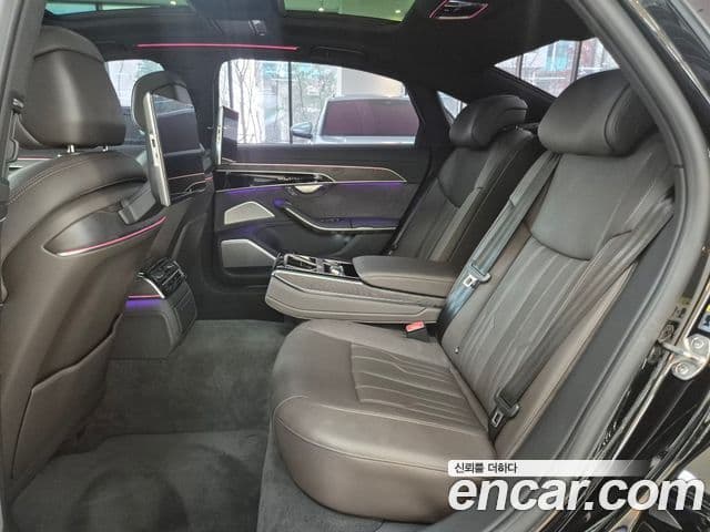Audi A8 (D5) 55 TFSI Quattro Premium LWB, 2023 11