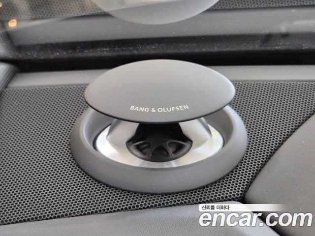 Audi A8 (D5) 55 TFSI Quattro Premium LWB, 2023 16