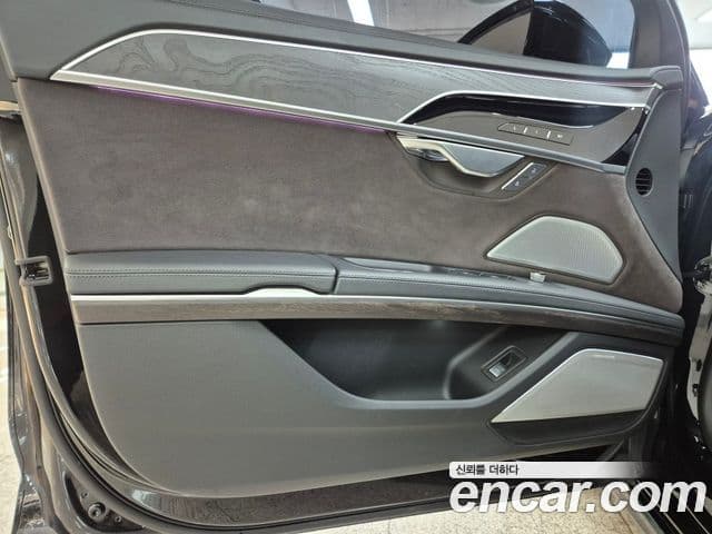 Audi A8 (D5) 55 TFSI Quattro Premium LWB, 2023 19