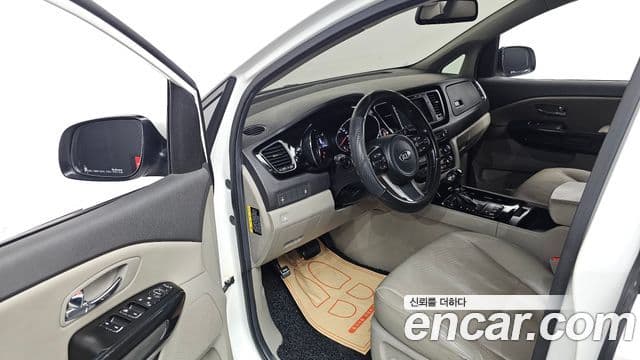 Kia All New Carnival Prestige, 2016 10