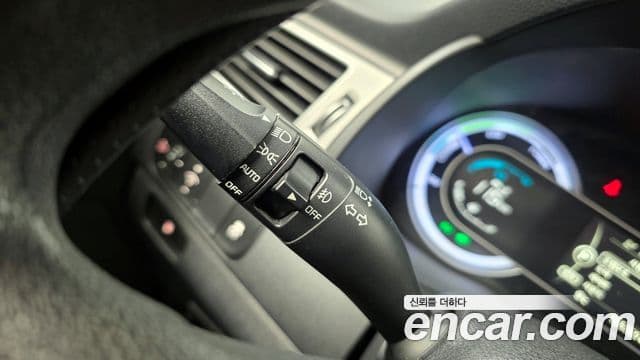 Kia Niro Luxury, 2017 18