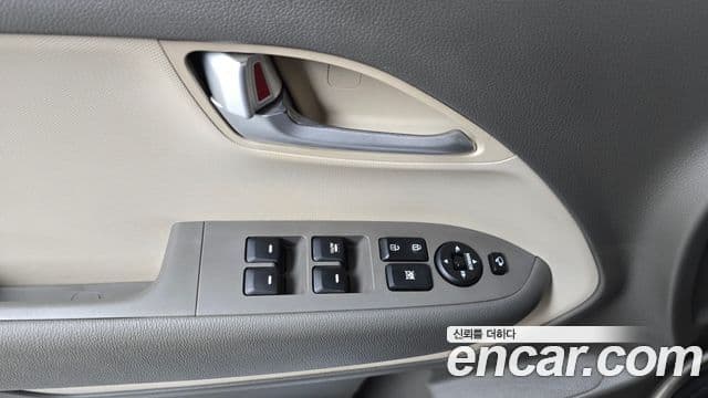 Kia Ray Luxury, 2013 17