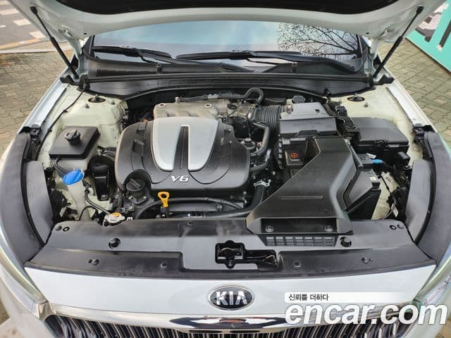 Kia All New K7 Deluxe, 2017 6