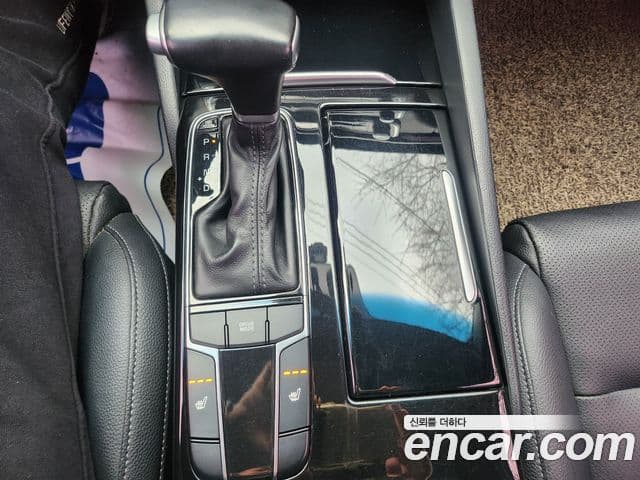 Kia All New K7 Deluxe, 2017 13