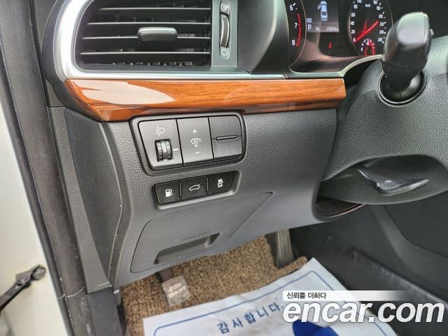 Kia All New K7 Deluxe, 2017 14