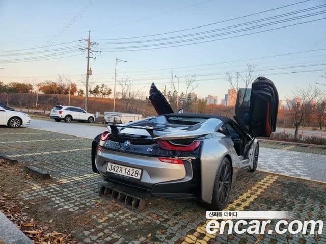 BMW i8 Roadster, 2019 2
