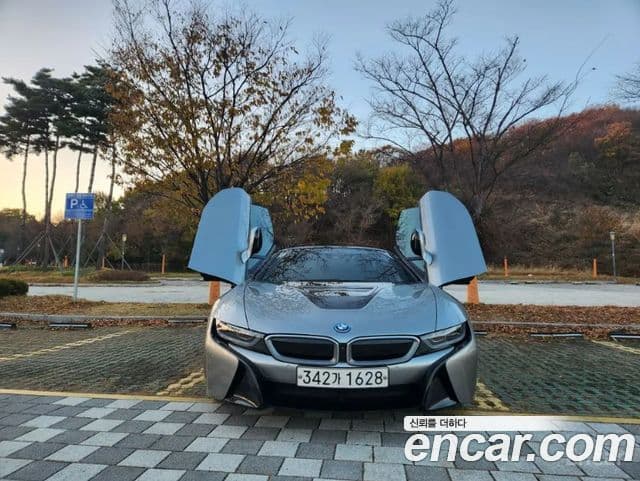 BMW i8 Roadster, 2019 3