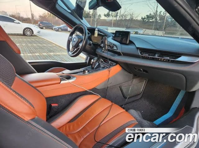 BMW i8 Roadster, 2019 11