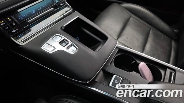 Hyundai The / новый New Grandeur IG гибрид Exclusive, 2020 9