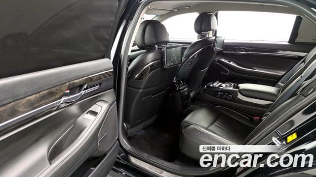 Genesis EQ900 Prestige, 2016 12