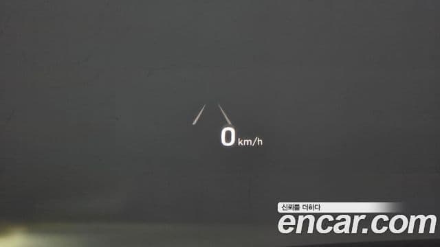 Genesis EQ900 Prestige, 2016 18