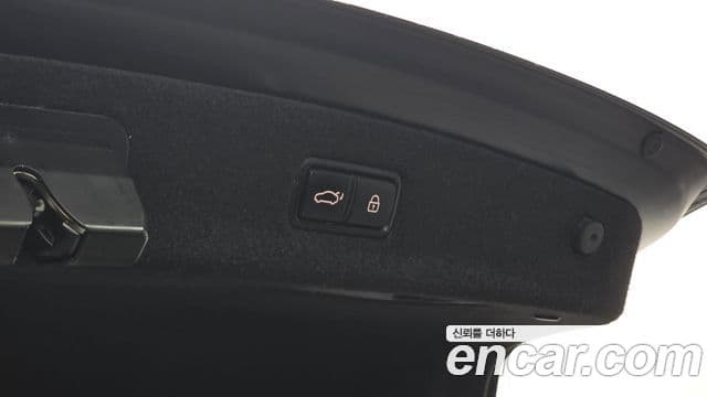 Genesis EQ900 Prestige, 2016 20