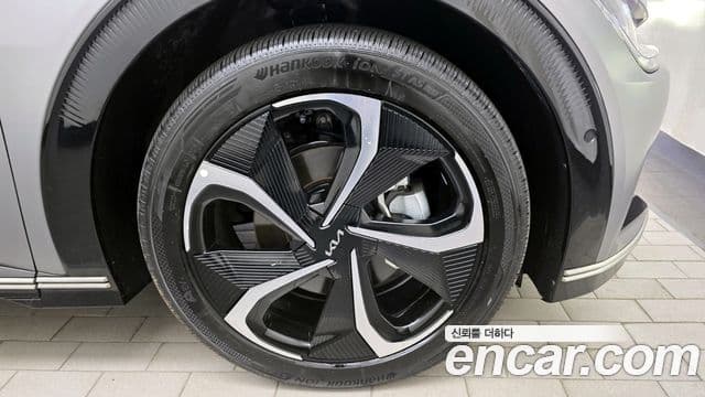 Kia EV6 Earth, 2023 все фото