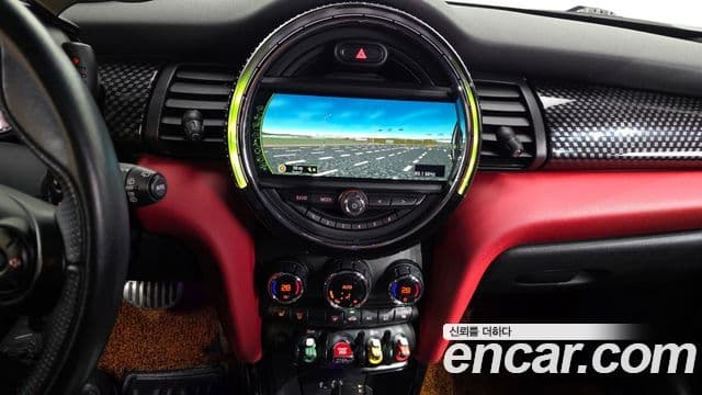 Mini Cooper S 3세대, 2017 14