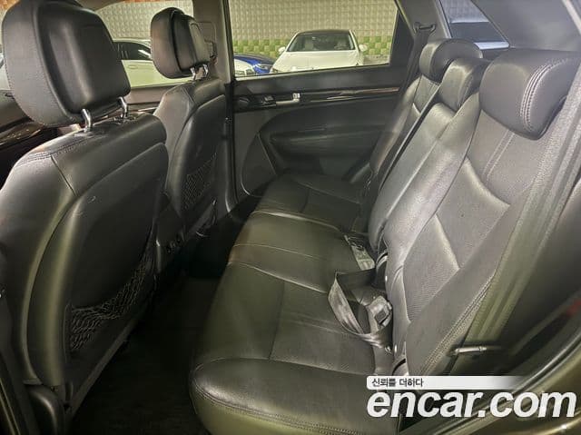 Kia Sorento R топовая версия, 2010 15