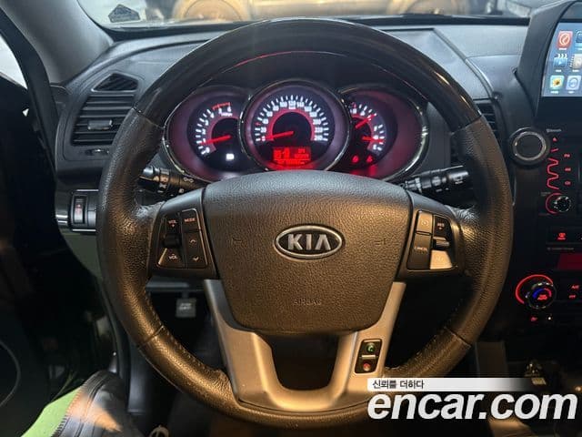 Kia Sorento R топовая версия, 2010 20