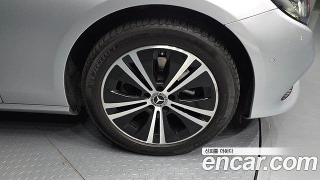 Mercedes-Benz E-класс W213 Avantgarde, 2020 все фото