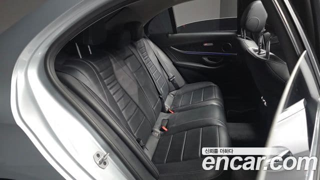 Mercedes-Benz E-класс W213 Avantgarde, 2020 12