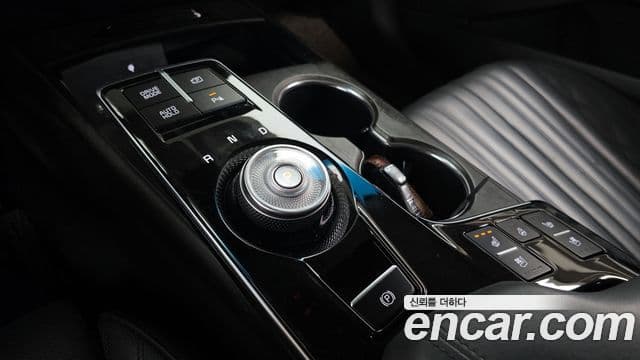 Kia K8 гибрид Signature, 2022 9