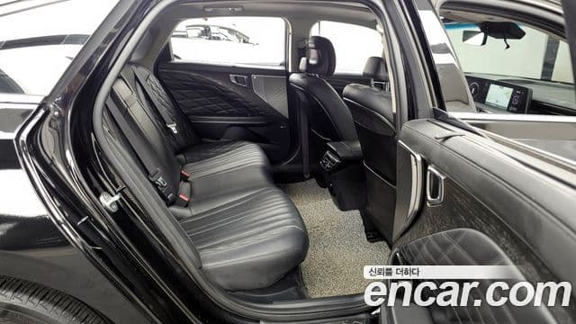 Kia K8 гибрид Signature, 2022 12