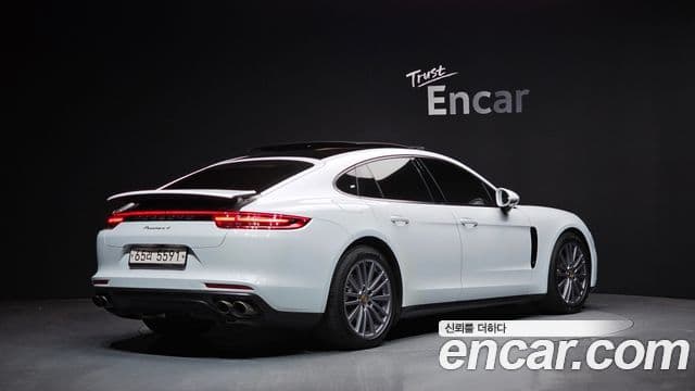 Porsche Panamera (971), 2018 2