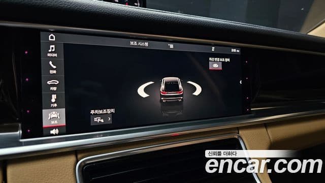 Porsche Panamera (971), 2018 17