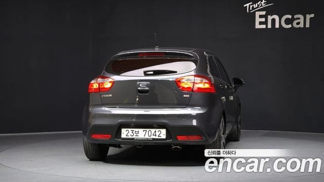 Kia All New Pride Prestige, 2012 4