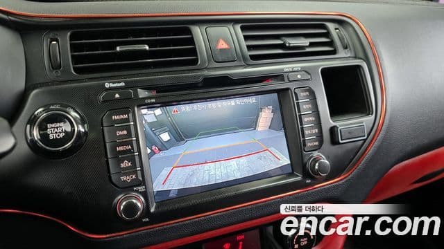 Kia All New Pride Prestige, 2012 15