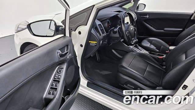 Kia K3 Noblesse, 2013 10