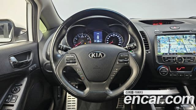 Kia K3 Noblesse, 2013 13