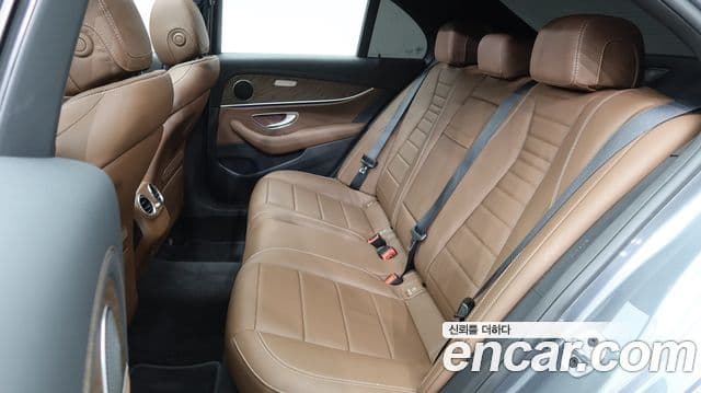 Mercedes-Benz E-класс W213 Exclusive, 2021 11