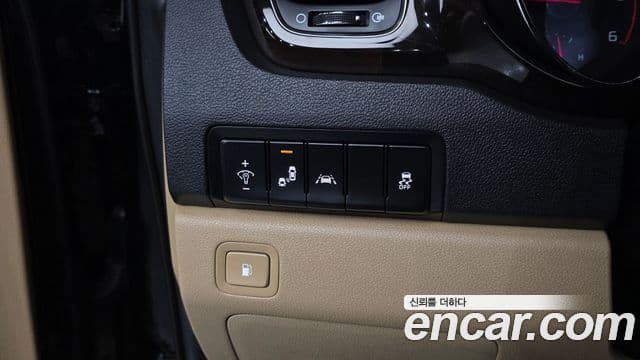 Kia The / новый New Carnival Prestige, 2020 12