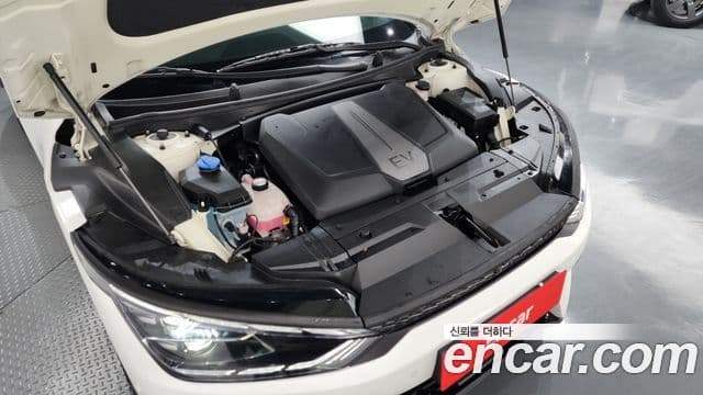 Kia EV6 GT Line, 2022 6