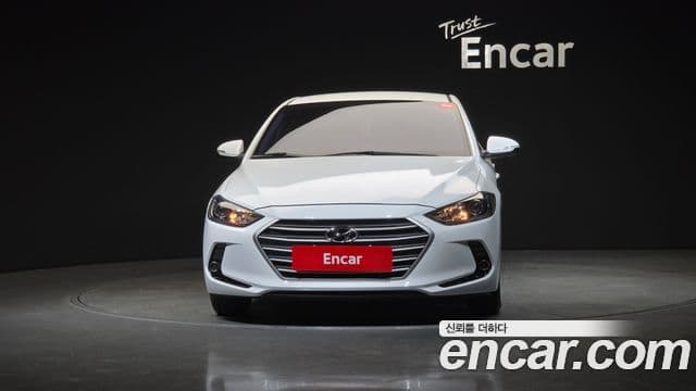 Hyundai Avante AD 1.6 GDI Smart, 2016 3