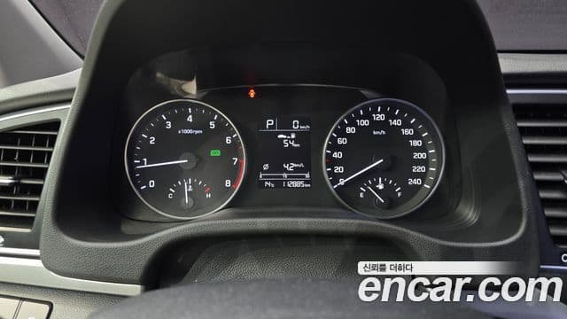 Hyundai Avante AD 1.6 GDI Smart, 2016 8